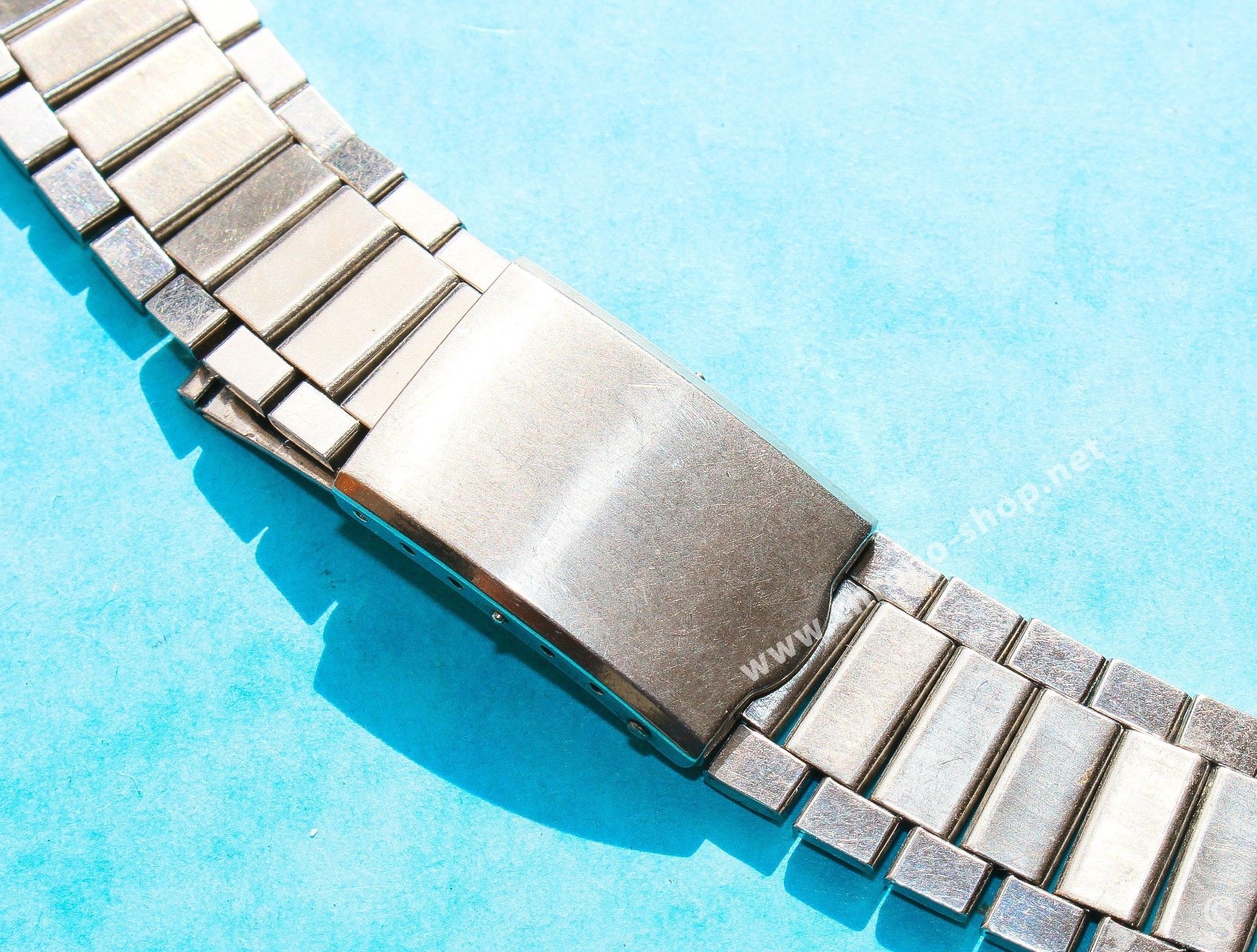 omega watch bracelet replacement