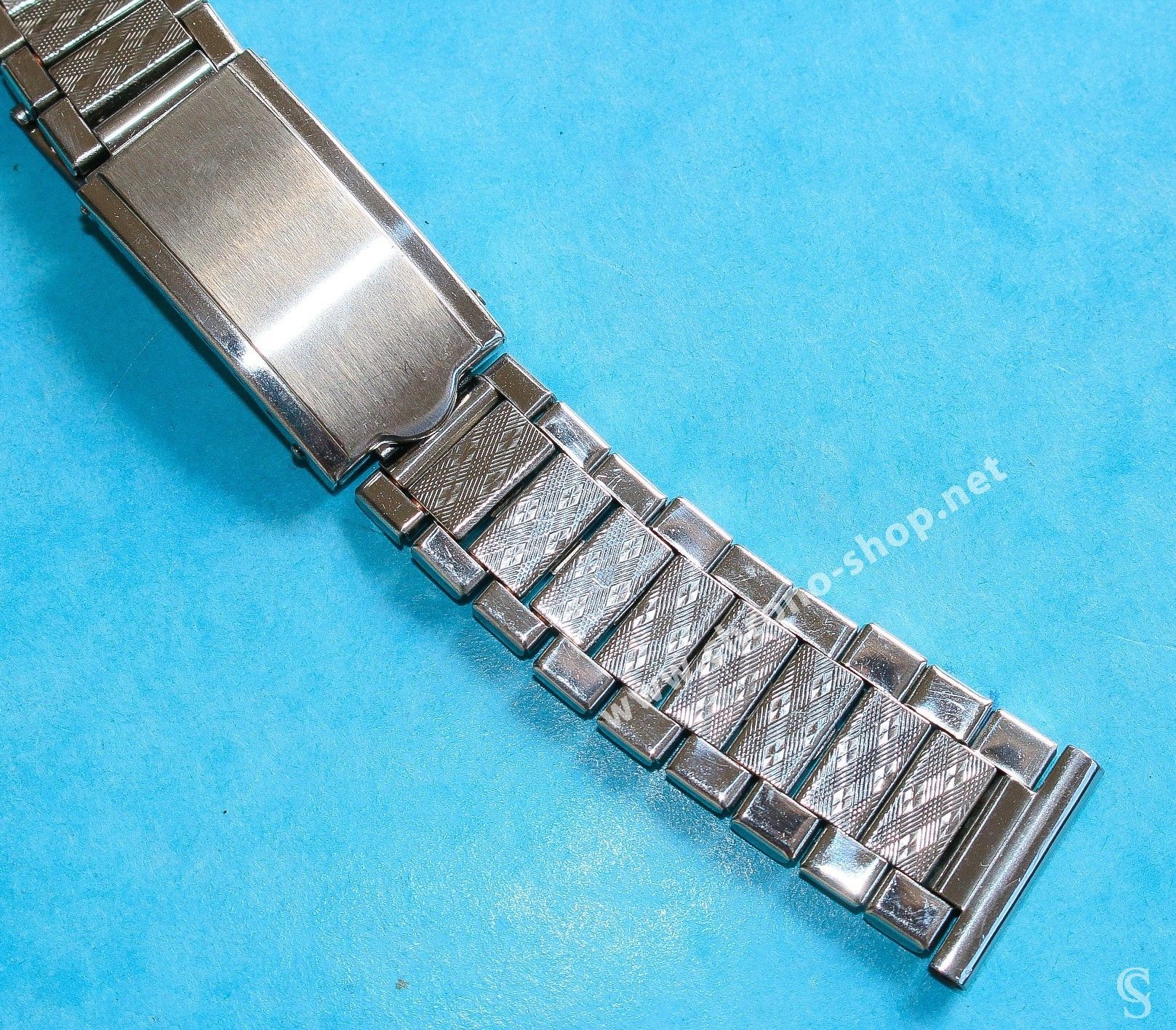 Unsigned flat-link, folded links, 1960s watch Steel band Bracelet for ...