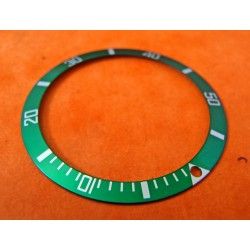 Amazing Medium Green Tudor SUBMARINER BEZEL INSERT 75090 -75190 Midsized Rare color