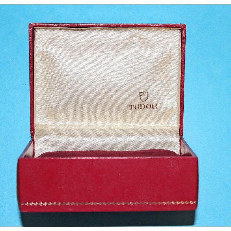red-box-tudor-900006-vintage-
