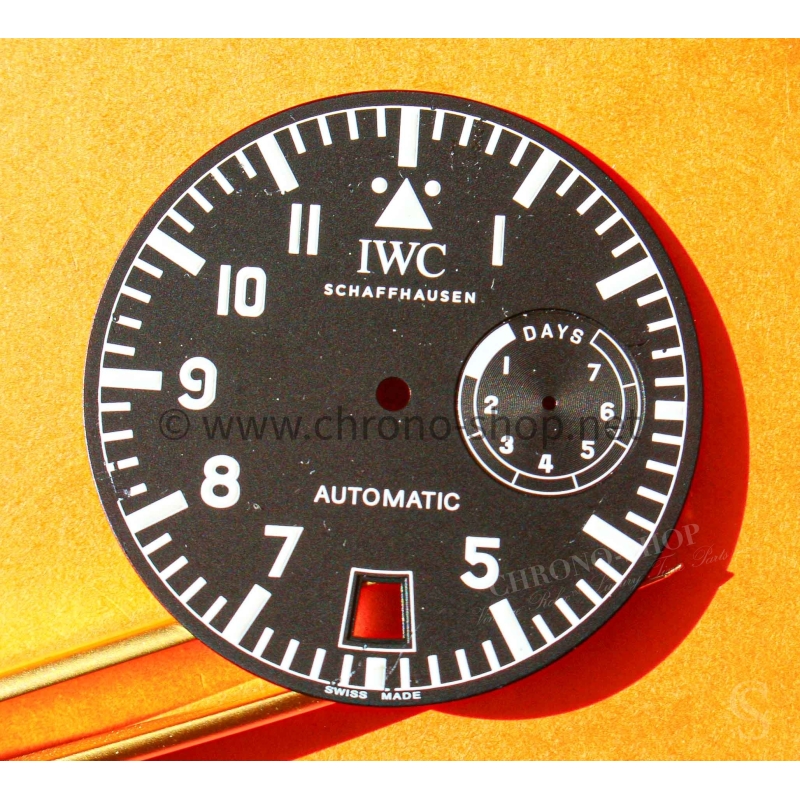 IWC SCHAFFHAUSEN Watch dial luminova Tribute to Grand Aviateur Big Pilot reference 5002/Safari IW501007 IWC SCHAFFHAUSEN Watch dial luminova Tribute to Grand Aviateur Big Pilot reference 5002/Safari IW501007