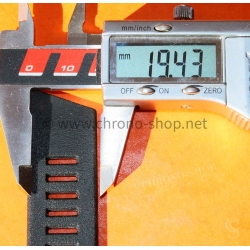 Tag Heuer Bracelet caoutchouc vintage 20mm perforé montres de plongée Tag Heuer Super Professional 840.006