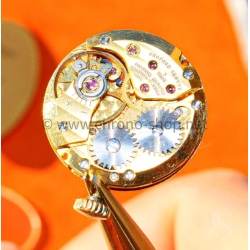 Chopard Genève vintage cadran ovale champagne 16x30mm aiguilles,verre,calibre Chopard mécanique manuel 17