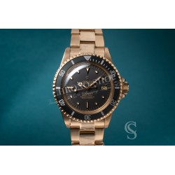 Rolex Submariner Date Vintage Aiguille or jaune trotteuse luminova montres or jaune 1680-8,1680/8 Cal 1570