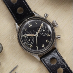 Vintage 1970s military-style pilot watch strap 20/14mm in patinated black faux leather strong vintage character