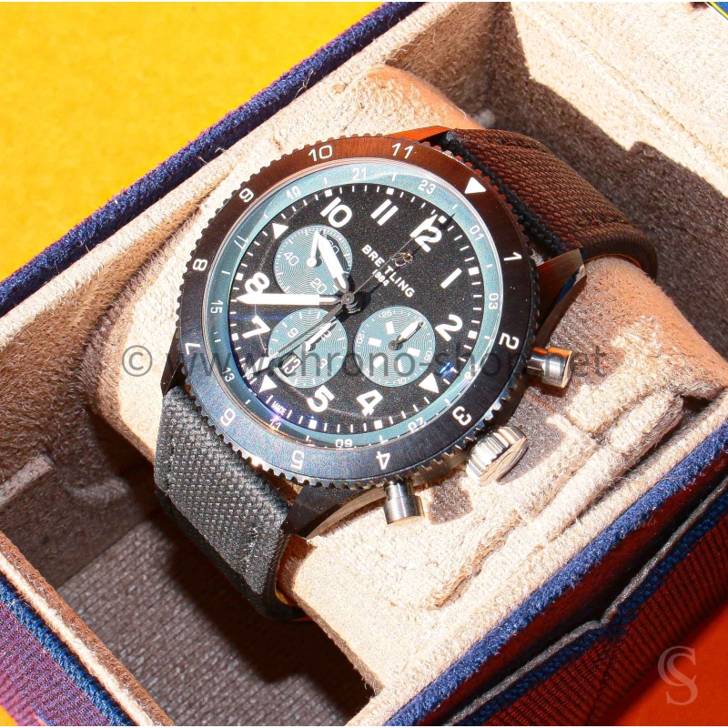 Breitling Super Avi B04 Chronograph Gmt 46 Super Mosquito Night SB04451A1B1X1
