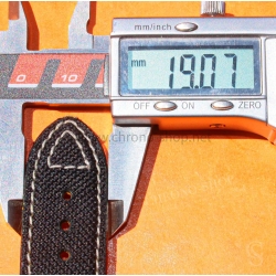 Breitling bracelet pour montres Super Avi B04 Chronograph Gmt 46 Super Mosquito Night SB04451A1B1X1